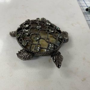 Oscar de la Renta Turtle Brooch with Swarovski Crystals